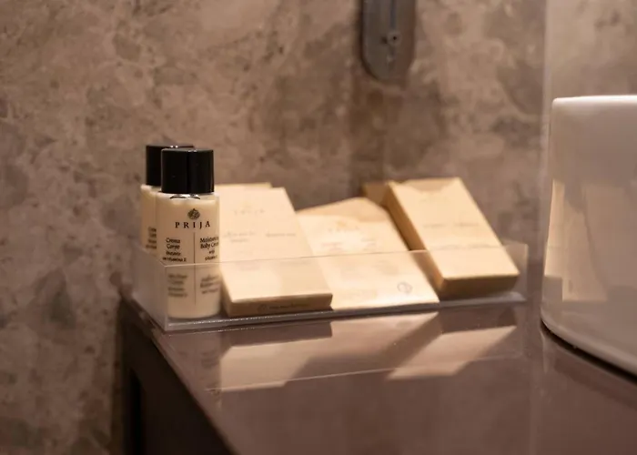 Domus 213 - Boutique In Auditorium, Maxxi, Borghese, Piazza Del Popolo Affittacamere 4*